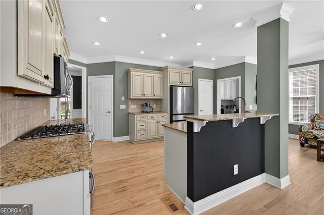 300 Wild Barley Way, Loganville, GA 30052