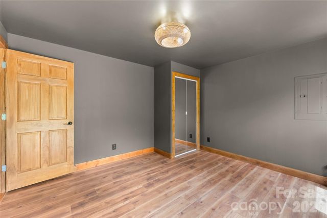 1146 Thomas Branch Road, Marshall, NC 28753