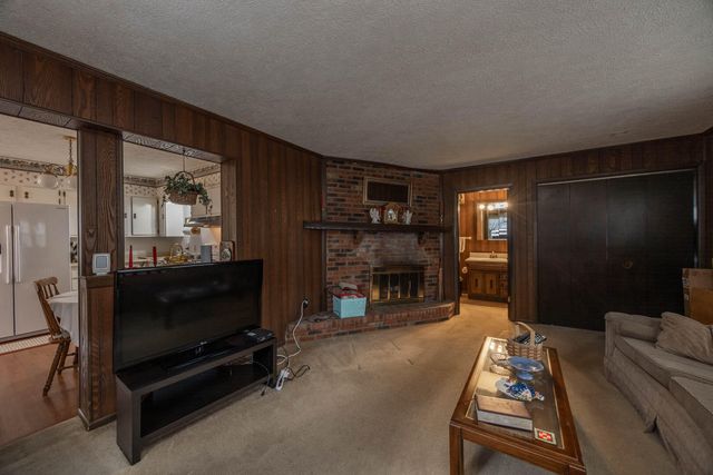 159 Idlewind Drive, Paris, KY 40361