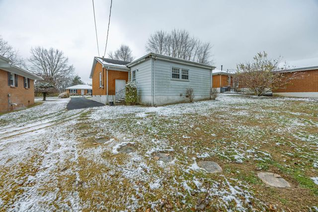 159 Idlewind Drive, Paris, KY 40361