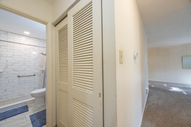 159 Idlewind Drive, Paris, KY 40361