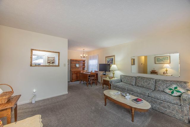 159 Idlewind Drive, Paris, KY 40361