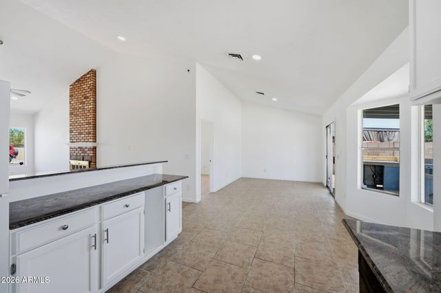 10097 W MARIPOSA Street, Phoenix, AZ 85037