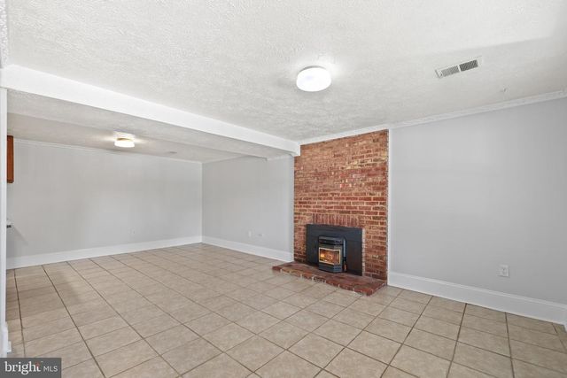 13724 LYNHURST DR, Woodbridge, VA 22193