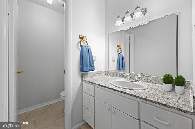 13724 LYNHURST DR, Woodbridge, VA 22193