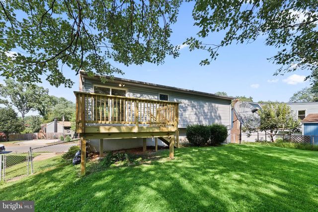 13724 LYNHURST DR, Woodbridge, VA 22193
