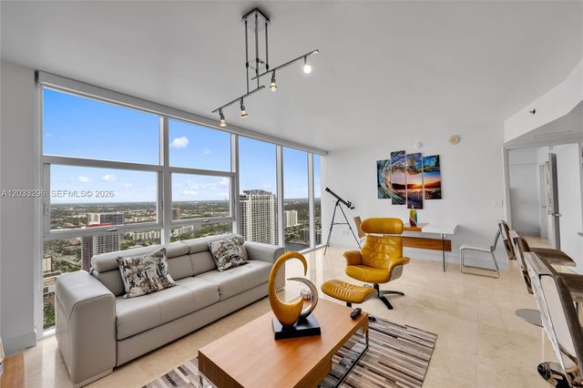 1830 S Ocean Drive 4807, Hallandale Beach, FL 33009