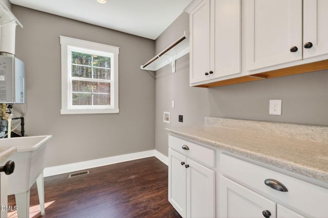 325 Old Stancil Road, Kenly, NC 27542