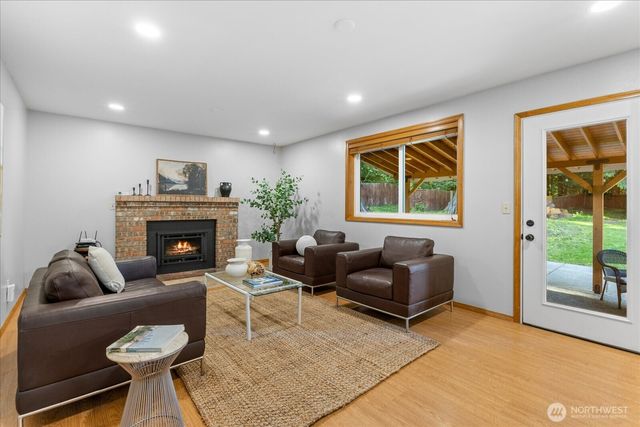 17818 108th Street SE, Snohomish, WA 98290