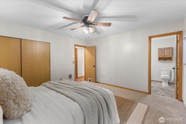 17818 108th Street SE, Snohomish, WA 98290