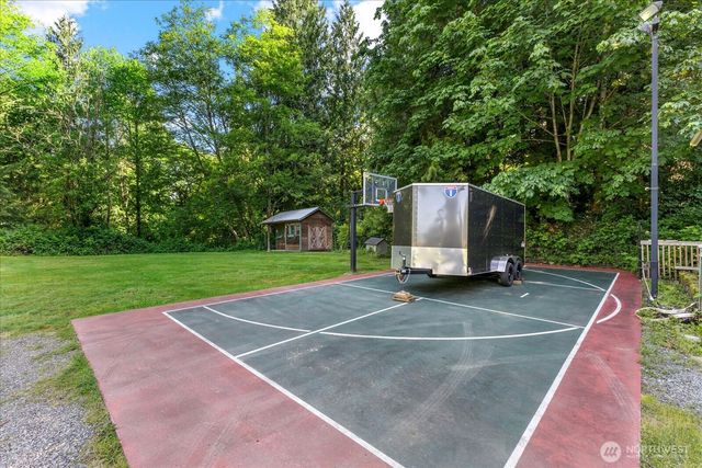 17818 108th Street SE, Snohomish, WA 98290