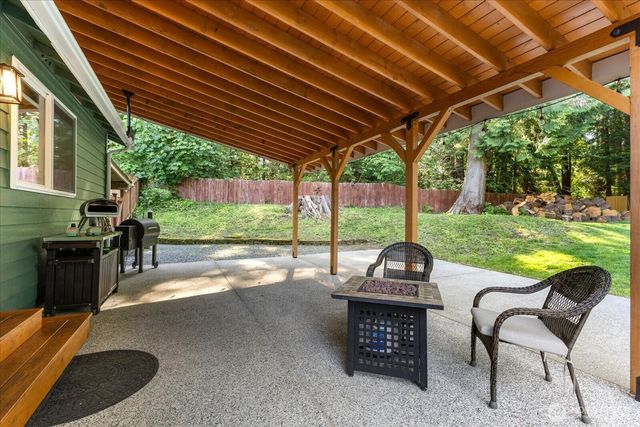 17818 108th Street SE, Snohomish, WA 98290