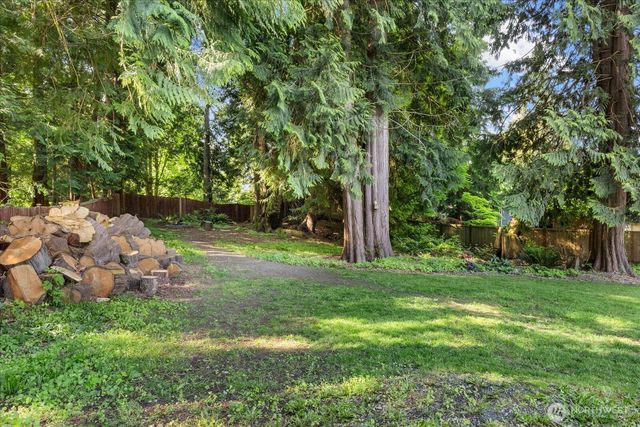 17818 108th Street SE, Snohomish, WA 98290