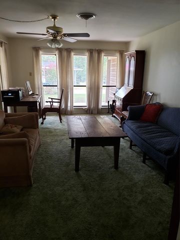 605 Cardinal Dr, Kerrville, TX 78028