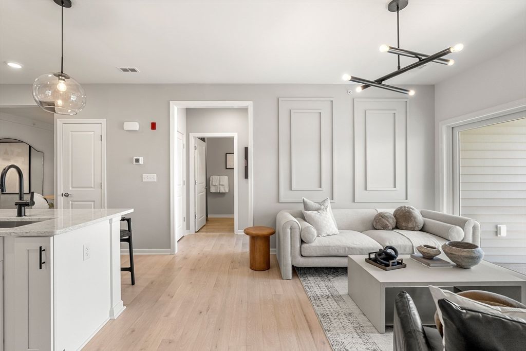 320 Martins Landing 508, North Reading, MA 01864
