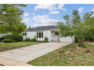 1100 Kingston St, Aurora, CO 80010