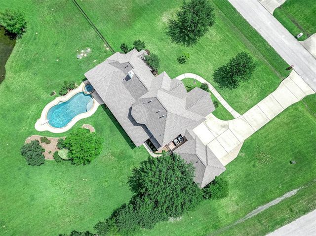 4703 Shadow Grass Drive, Katy, TX 77493