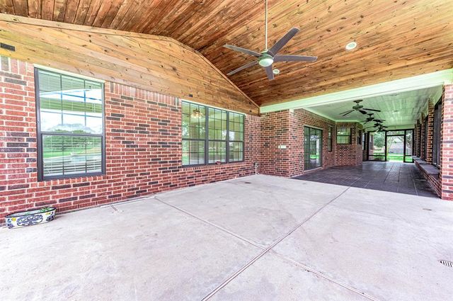 4703 Shadow Grass Drive, Katy, TX 77493