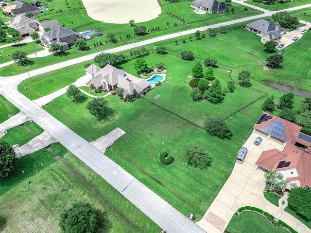 4703 Shadow Grass Drive, Katy, TX 77493