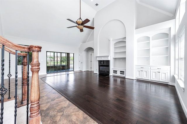 4703 Shadow Grass Drive, Katy, TX 77493