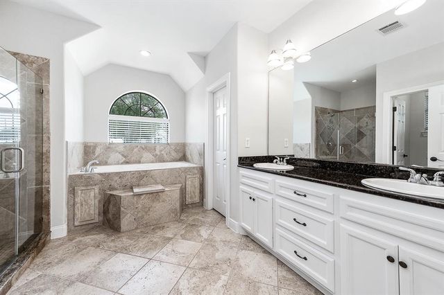 4703 Shadow Grass Drive, Katy, TX 77493