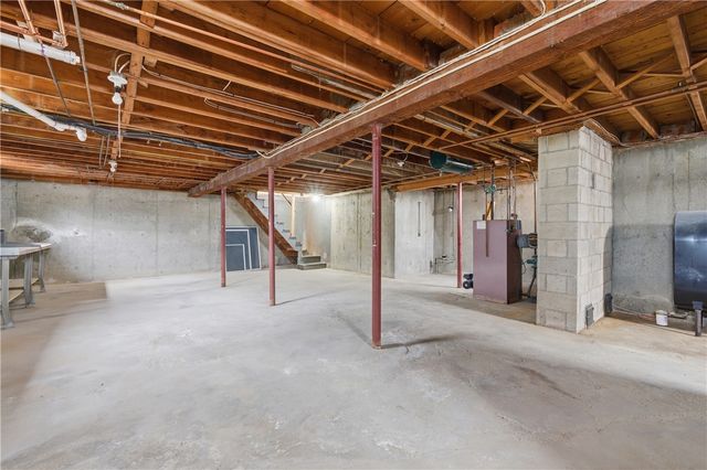 44 Valente Drive, Cranston, RI 02920