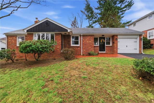 44 Valente Drive, Cranston, RI 02920