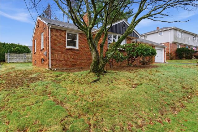 44 Valente Drive, Cranston, RI 02920