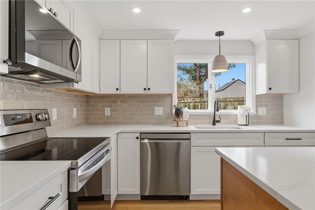 44 Valente Drive, Cranston, RI 02920