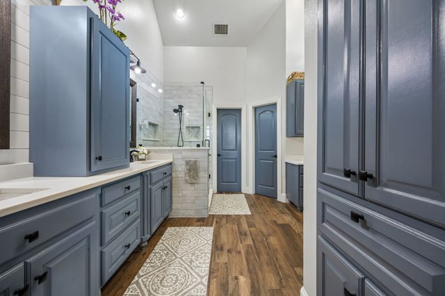 2585 Wincrest Drive, Rockwall, TX 75032