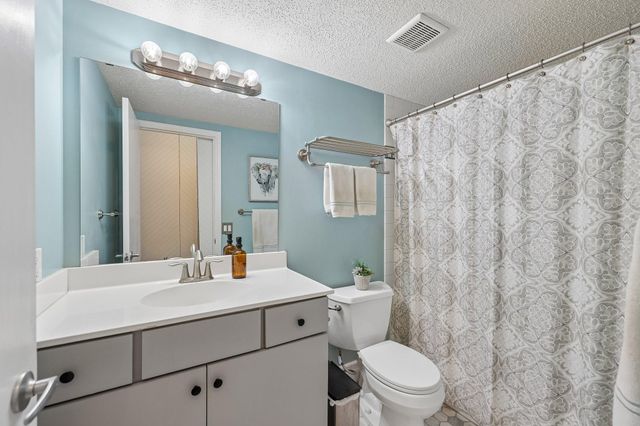 401 S 1st Street 1221, Minneapolis, MN 55401