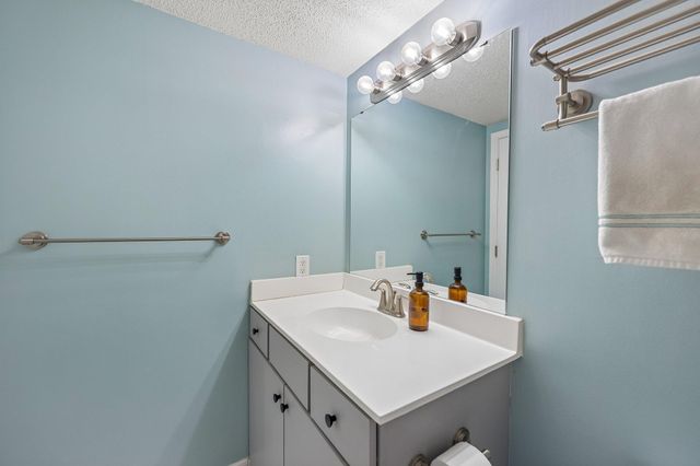 401 S 1st Street 1221, Minneapolis, MN 55401