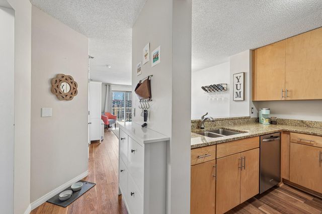 401 S 1st Street 1221, Minneapolis, MN 55401