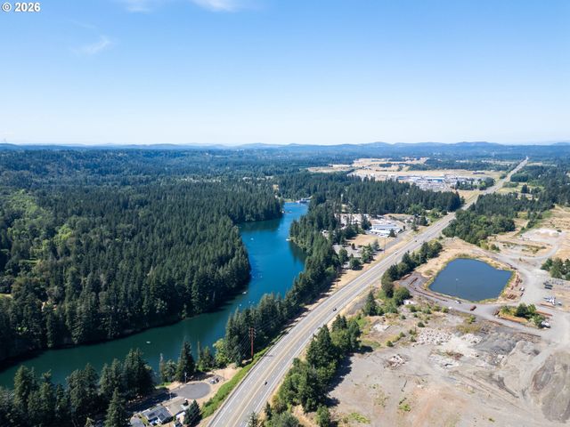 402 Sw IVY Rd, Estacada, OR 97023