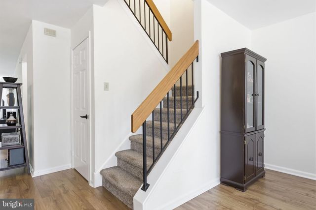 64 QUINCE CIR, Newtown, PA 18940