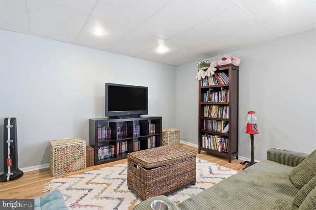 64 QUINCE CIR, Newtown, PA 18940