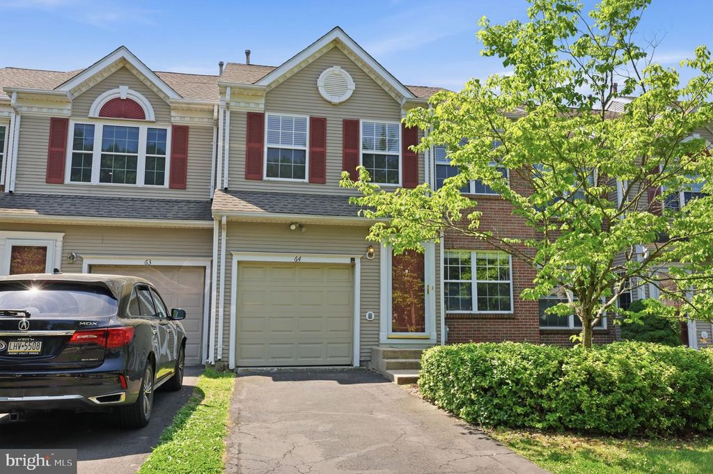 64 QUINCE CIR, Newtown, PA 18940