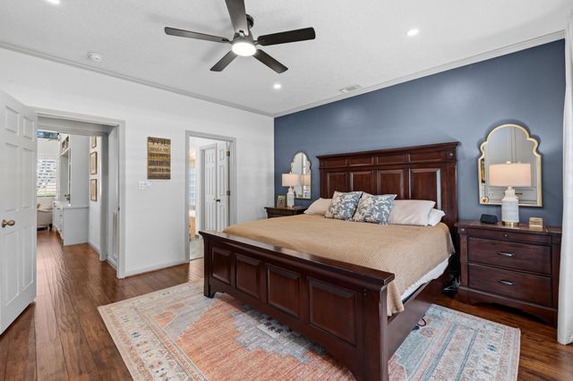 12810 Fisher Drive, Mont Belvieu, TX 77523