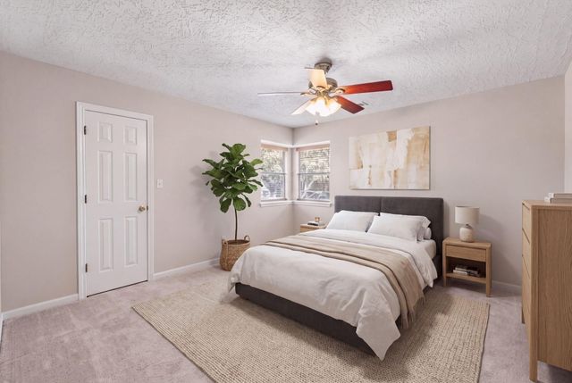 12810 Fisher Drive, Mont Belvieu, TX 77523