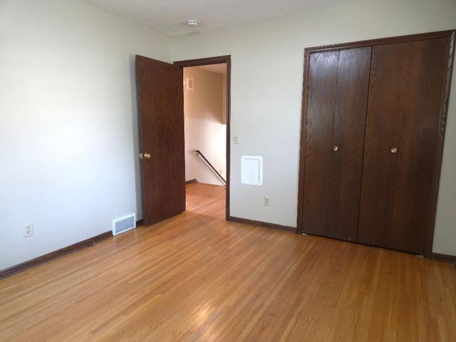 4076 Ensign Avenue N, New Hope, MN 55427