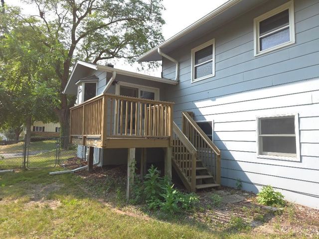 4076 Ensign Avenue N, New Hope, MN 55427