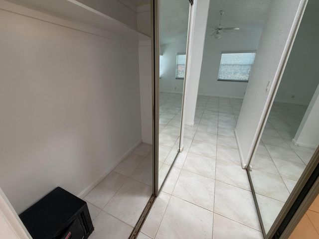 9706 Harbour Lake Circle, Boynton Beach, FL 33437