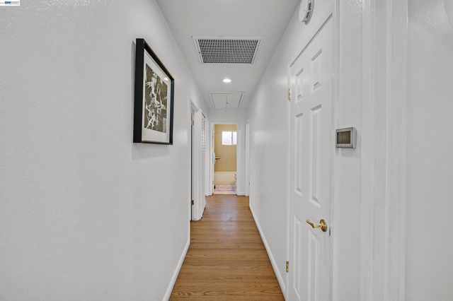 2343 Galway Rd, San Pablo, CA 94806