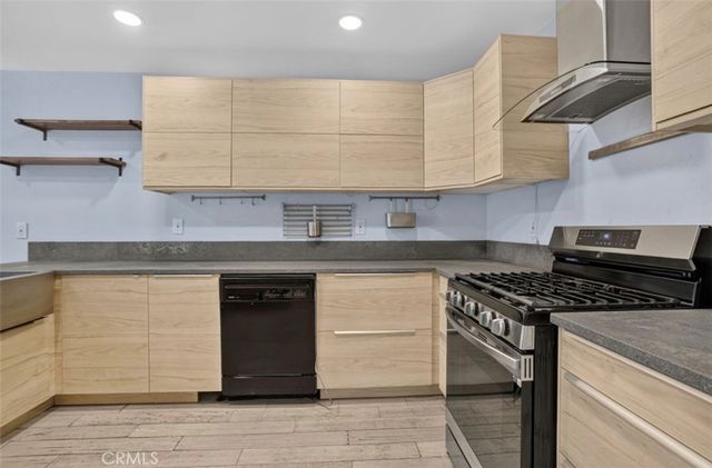 6250 E Quartz, Anaheim, CA 92807