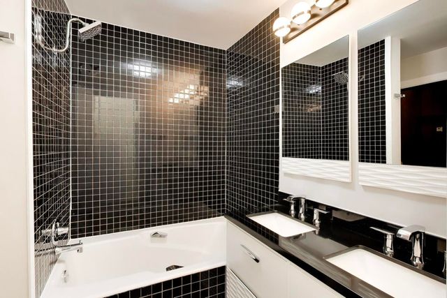 2254 N Fremont Street, Chicago, IL 60614