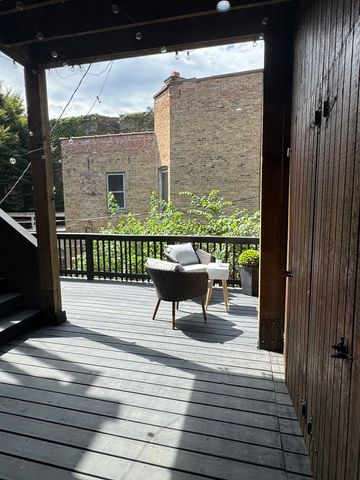 2254 N Fremont Street, Chicago, IL 60614