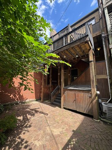 2254 N Fremont Street, Chicago, IL 60614