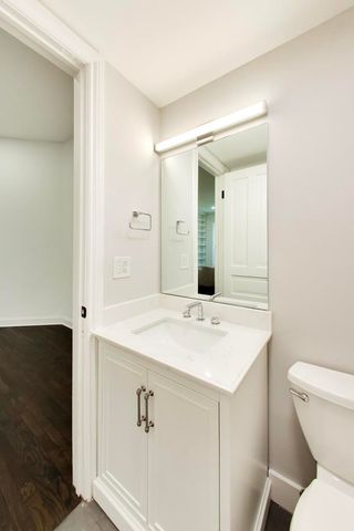 2254 N Fremont Street, Chicago, IL 60614