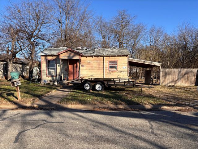 1417 S Austin Street, Sherman, TX 75090