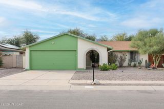 4321 W Rae Circle, Tucson, AZ 85741